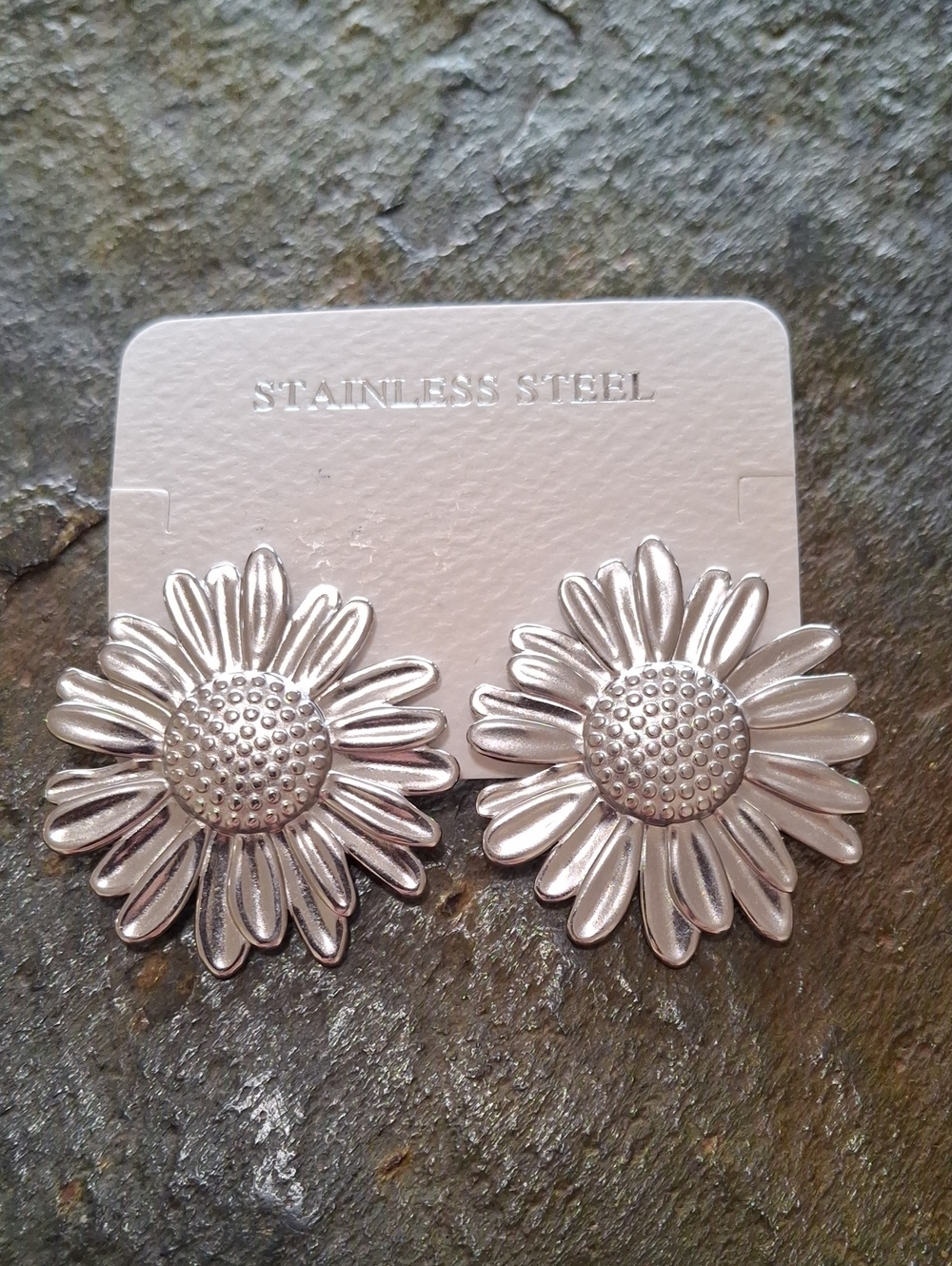 Stainless Steel Silver Daisy Flower Earrings